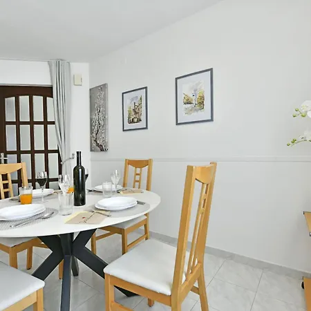 Gloria Apartment Vrsar