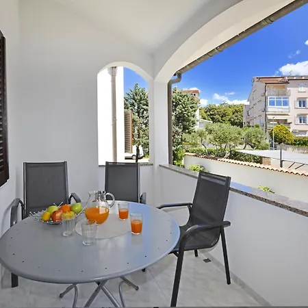 Apartment Gloria