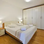 Apartment Gloria Vrsar