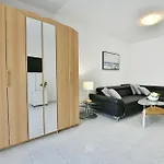 Apartment Gloria *