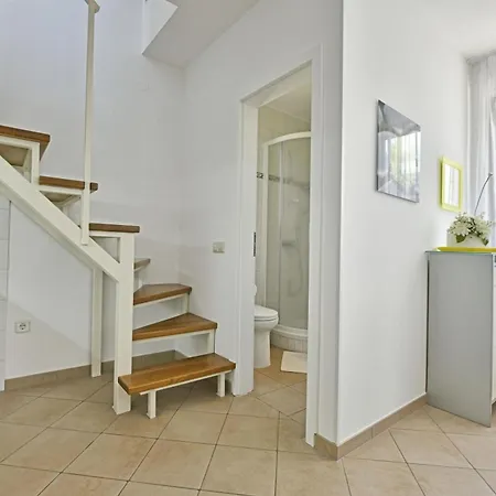 Apartment Gloria Vrsar