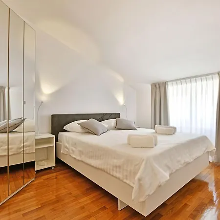 Gloria Apartment Vrsar