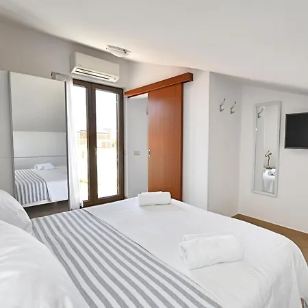 Apartment Gloria Vrsar