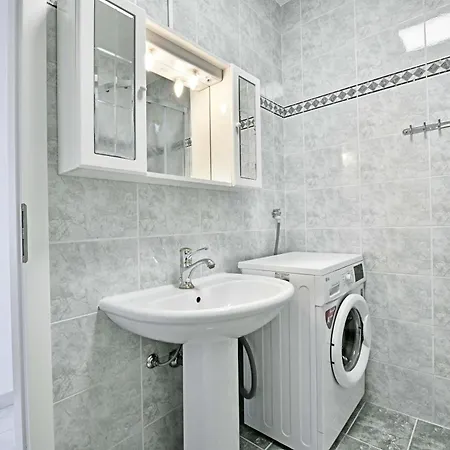 Apartment Gloria *